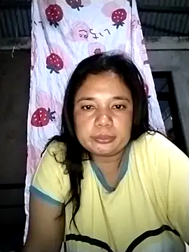 angelmelody online show from April 9, 2026, 6:35 pm