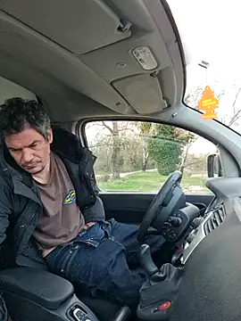 twitshe online show from February 20, 2026, 6:59 am