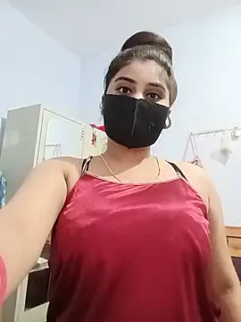 Snapshot of Hot-Soniya733 chatting on July 4, 2026, 7:31 pm Hot-Soniya733 online show from July 4, 2026, 7:31 pm