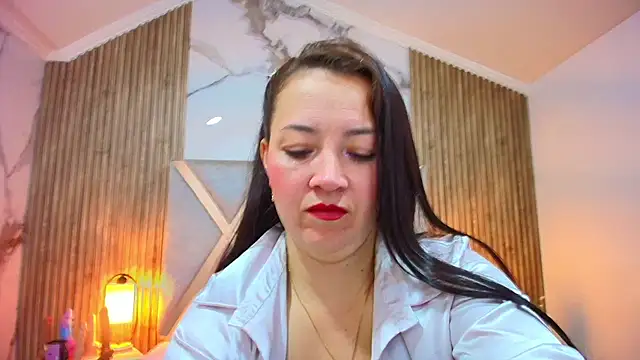 CharlotteSchmidtt online show from April 11, 2026, 11:36 am