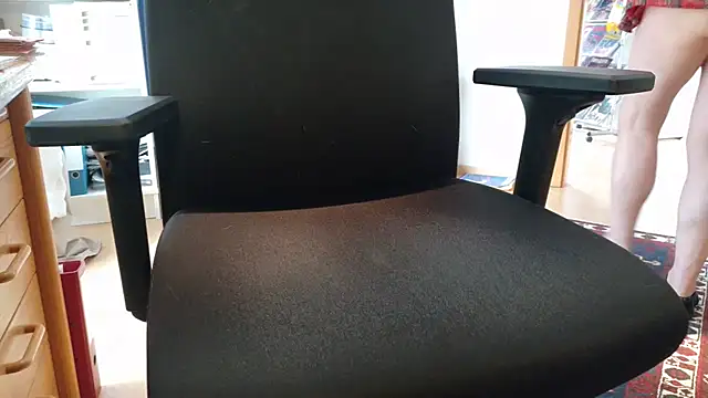Snapshot of circus_bear@xh chatting on July 2, 2026, 3:29 pm circus bearxh online show from July 2, 2026, 3:29 pm