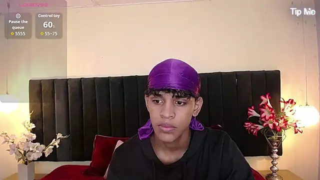 jhos padill online show from November 12, 2025, 1:22 pm