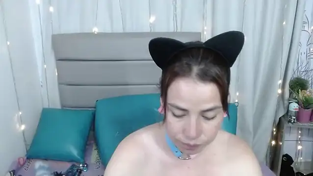 Cintia Leon online show from September 24, 2025, 7:28 pm