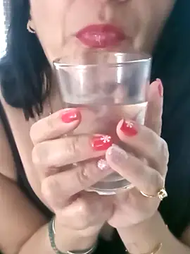 Ternura Prohibida online show from December 3, 2025, 1:57 am