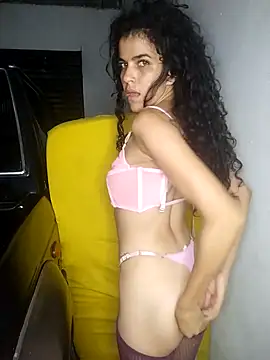 lucerocutte online show from October 10, 2025, 2:54 am