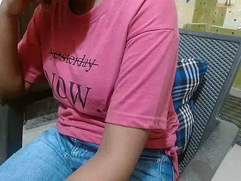 Snapshot of shallyji chatting on September 20, 2025, 4:46 am shallyji online show from September 20, 2025, 4:46 am