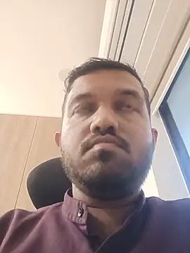 Snapshot of VJ17 chatting on June 1, 2026, 10:17 am VJ17 online show from June 1, 2026, 10:17 am