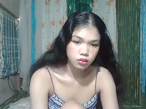 Sweetestsiner online show from February 12, 2026, 5:46 am