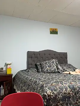 ArianaBeake online show from January 11, 2026, 4:06 am