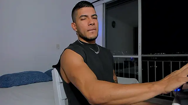 Snapshot of Kalyan_Casstelo chatting on February 19, 2026, 11:45 pm Kalyan Casstelo online show from February 19, 2026, 11:45 pm