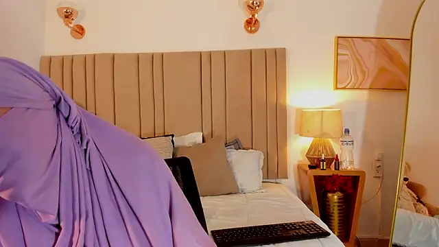 Snapshot of najwa__ chatting on May 12, 2026, 5:04 am najwa online show from May 12, 2026, 5:04 am