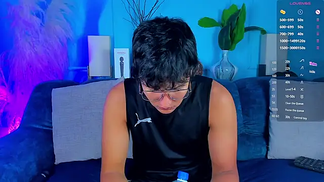 Leo Savage  online show from January 17, 2026, 3:44 am