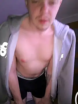 Twojsynek1997 online show from April 16, 2026, 8:42 pm