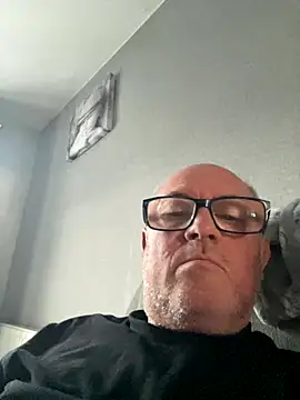 Snapshot of naughtygrandad1 chatting on September 10, 2025, 7:08 am naughtygrandad1 online show from September 10, 2025, 7:08 am