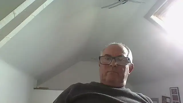 Snapshot of naughtygrandad1 chatting on October 8, 2025, 1:42 pm naughtygrandad1 online show from October 8, 2025, 1:42 pm