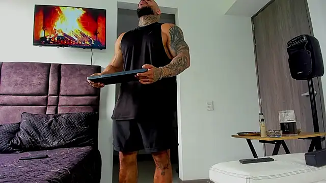 Andrew Johnnson online show from September 20, 2025, 5:47 pm