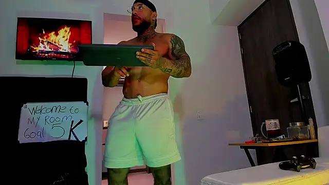 Andrew Johnnson online show from September 23, 2025, 4:54 pm