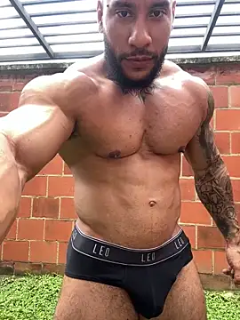 Andrew Johnnson online show from October 16, 2025, 4:52 pm