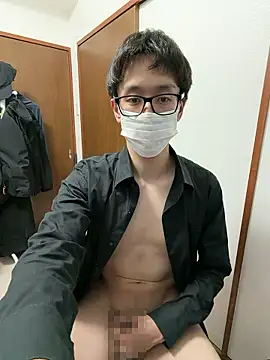 gHayato online show from April 28, 2026, 4:45 pm