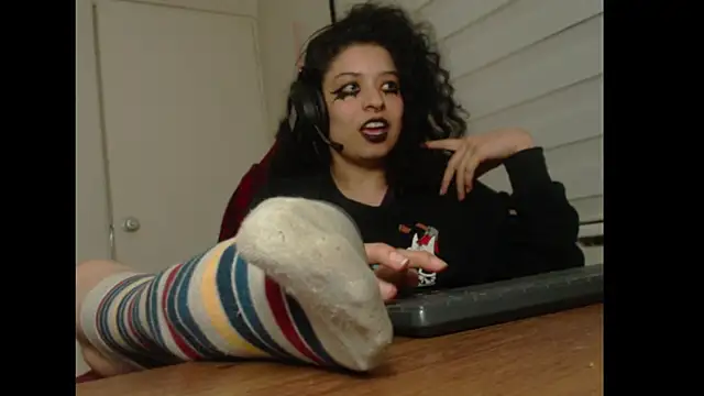 miss carmila1 online show from October 22, 2025, 10:53 pm