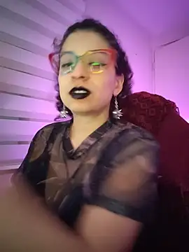 miss carmila1 online show from July 20, 2026, 2:04 am