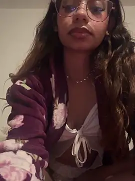 Snapshot of FadaPerigosa chatting on May 26, 2026, 2:07 am FadaPerigosa online show from May 26, 2026, 2:07 am