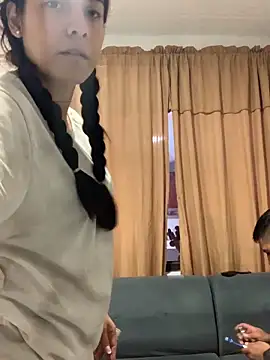 miaftmax online show from December 5, 2025, 3:52 pm