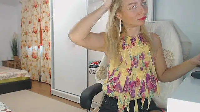 merlyn4 online show from January 8, 2025, 12:37 pm