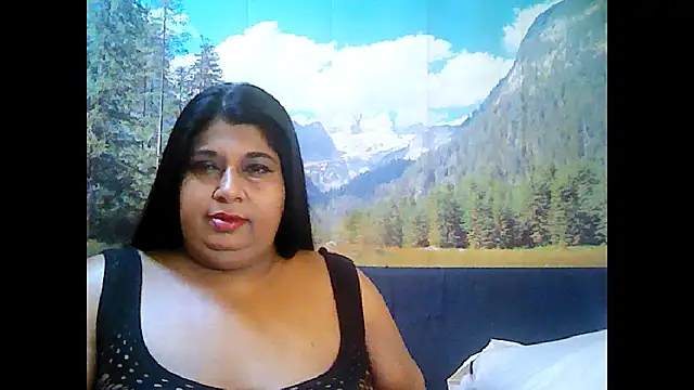 indianhoney694u online show from September 22, 2025, 5:20 am