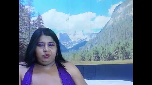 indianhoney694u online show from February 10, 2026, 5:28 pm