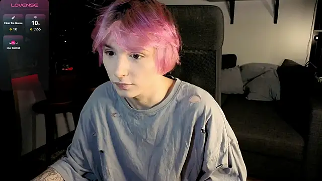 Snapshot of Your_avatar chatting on January 17, 2026, 8:56 pm Your avatar online show from January 17, 2026, 8:56 pm