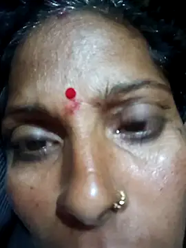 Snapshot of Suhana_pandit chatting on October 28, 2025, 8:33 pm Suhana pandit online show from October 28, 2025, 8:33 pm