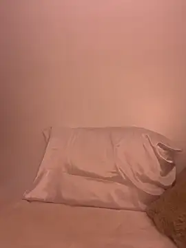 mariebellemont online show from April 16, 2026, 5:41 am