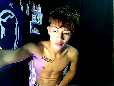 naughtyboyloy 0 online show from October 26, 2025, 3:51 pm