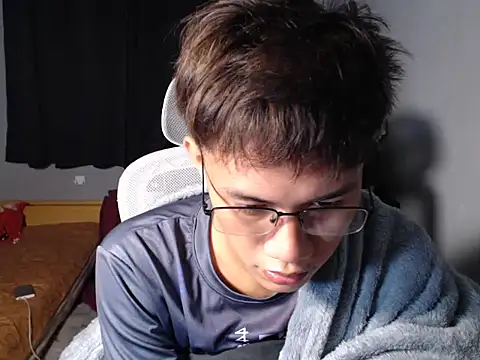 naughtyboyloy 0 online show from February 18, 2026, 5:42 pm