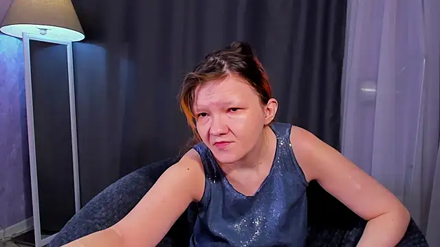 Nora lovvvv online show from September 21, 2025, 10:17 am