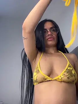 Melissa coch online show from November 11, 2025, 9:59 pm