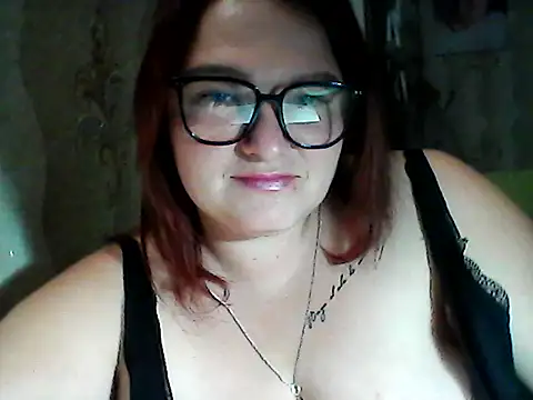 AngelQSky online show from November 2, 2025, 9:17 pm