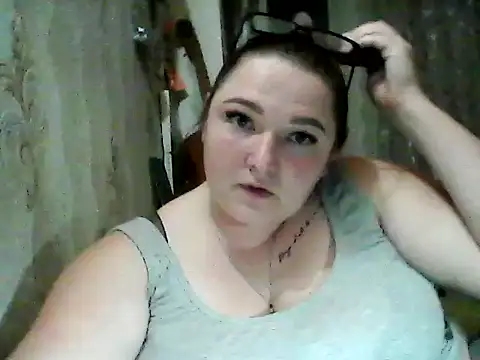 AngelQSky online show from November 13, 2025, 3:55 pm