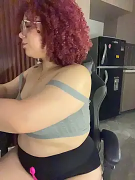 Enyagleam  online show from March 6, 2026, 12:40 am