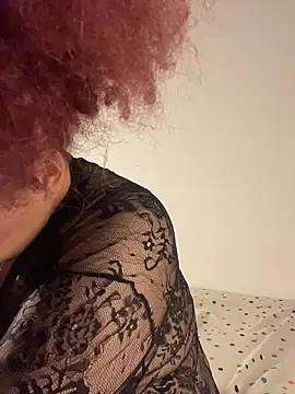 Enyagleam  online show from April 11, 2026, 3:00 am