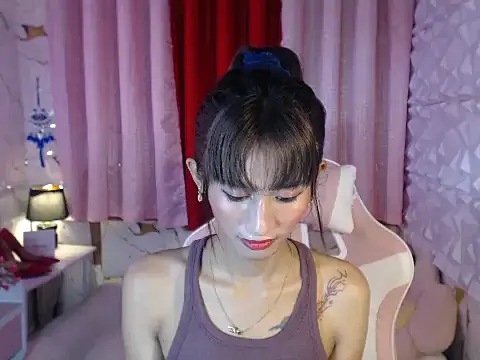 Ur sweettranspinay online show from September 19, 2025, 1:40 am