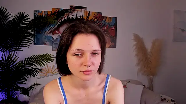 Snapshot of Shine_Vivi chatting on September 10, 2025, 3:23 pm Shine Vivi online show from September 10, 2025, 3:23 pm