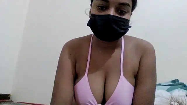 Snapshot of Little_toy_girl chatting on July 11, 2026, 7:55 am Little toy girl online show from July 11, 2026, 7:55 am