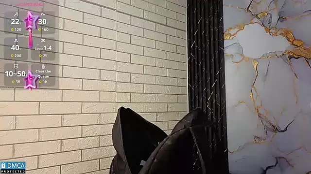 nena cupcake  online show from October 24, 2025, 11:06 am