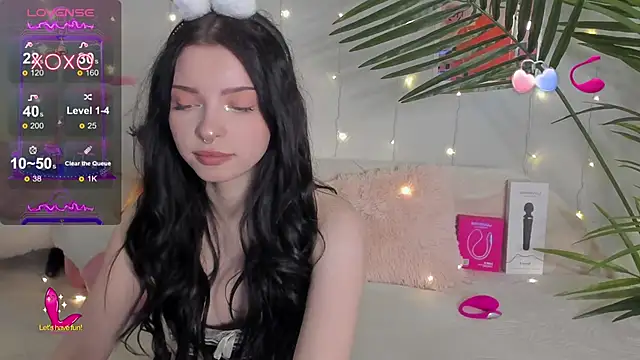 BlackyLii online show from December 14, 2025, 1:22 am