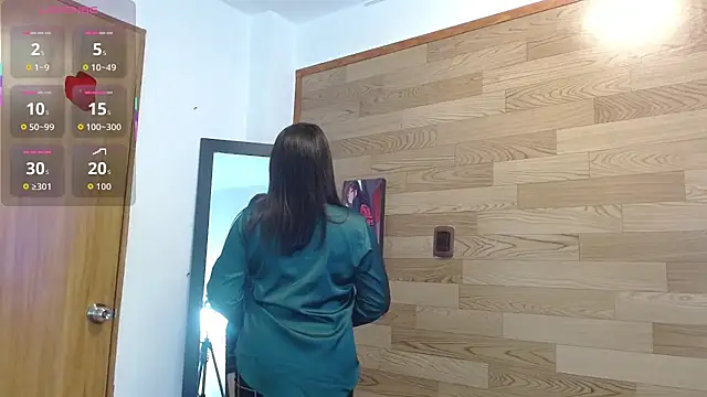 Alana steel 1 online show from April 15, 2026, 5:09 pm