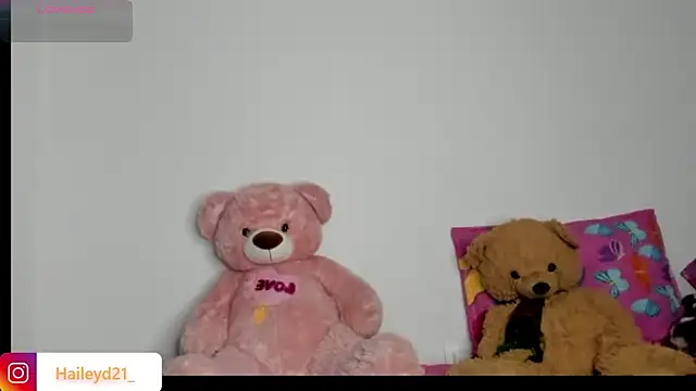 HaileyDuke online show from January 9, 2026, 8:10 pm