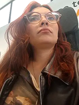 Natalykaty online show from June 6, 2026, 4:44 pm