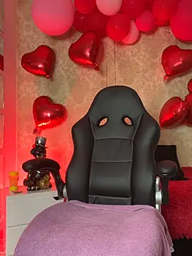 Snapshot of MorenaLush_Eup chatting on March 8, 2026, 1:03 am MorenaLush Eup online show from March 8, 2026, 1:03 am